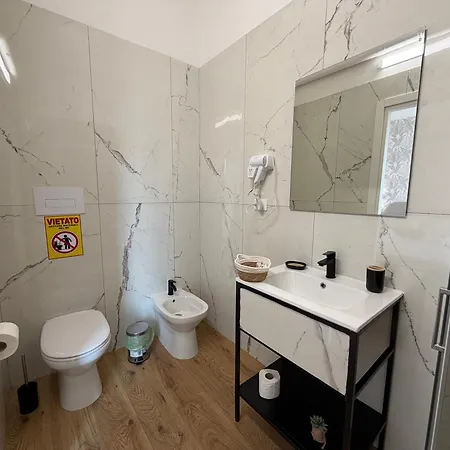 Konukevi Cinquantotto Cozy Palermo